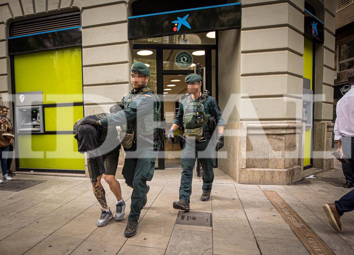 Fotos: Las Imágenes De La Operación Antidroga En El Área Metropolitana ...